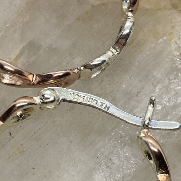 Vintage IBB Hoop Earrings Two Tone Infinity Sterling 925 Silver 0.75''‎ Dainty - Picture 7 of 9